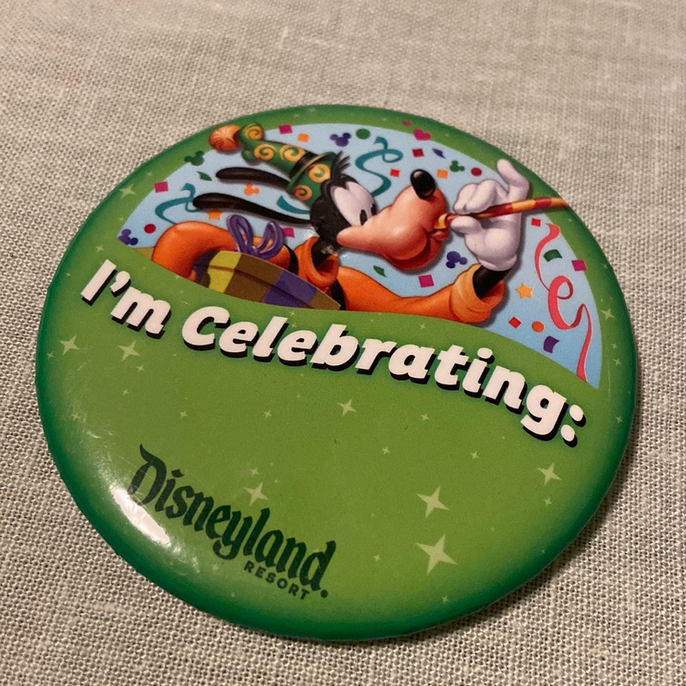 3 for $13 Disneyland Goofy ‘I’m Celebrating’ Disney Pin Button